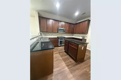 725 Bird Creek Drive, Little Elm, TX 75068 - Photo 6