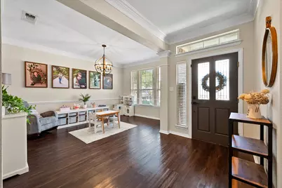 2014 Marie Weldon Lane, Arlington, TX 76001 - Photo 2