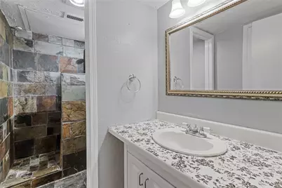2101 Park Willow Lane #B, Arlington, TX 76011 - Photo 10