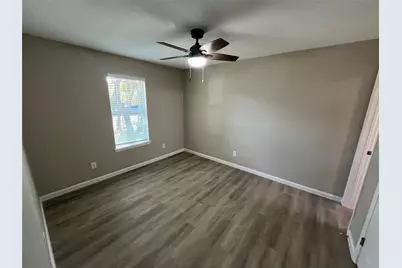 9615 Oak Gate Lane, Dallas, TX 75217 - Photo 8