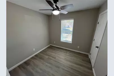 9615 Oak Gate Lane, Dallas, TX 75217 - Photo 14