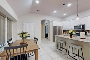 421 Catherine Ln, Lantana, TX 76226 - Photo 6