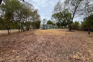 2406 Lolita Dr, Dallas, TX 75227 - Photo 22