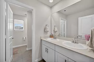 447 Crystal Clear Ln, Princeton, TX 75407 - Photo 18