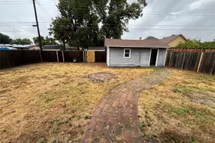 1831 Moonbeam Ln, Carrollton, TX 75006 - Photo 22