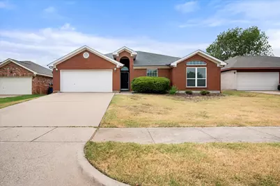 1017 Caleb Street, Burleson, TX 76028 - Photo 4