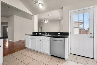 1017 Caleb Street, Burleson, TX 76028 - Photo 16