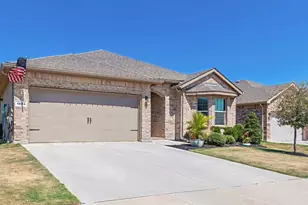 1904 Gill Star Dr, Haslet, TX 76052 - Photo 2