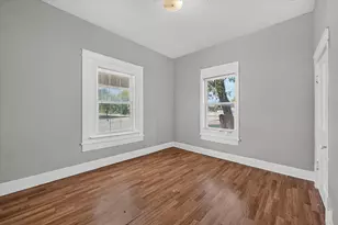 419 N Grand Ave, Sherman, TX 75090 - Photo 16