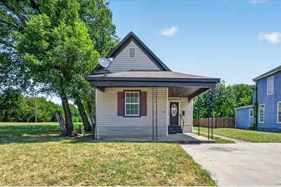 419 N Grand Avenue #B, Sherman, TX 75090 - Photo 1