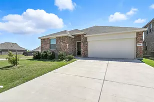 6924 Waterloo Ln, Fort Worth, TX 76179 - Photo 2