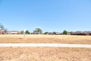 9001 Wild Rose Ln, Aubrey, TX 76227 - Photo 34