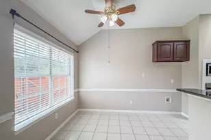 9612 Cliffside Dr, Irving, TX 75063 - Photo 6
