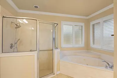 313 Casas Del Norte Street, Granbury, TX 76049 - Photo 22