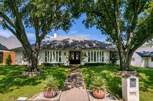 16821 Park Hill Dr, Dallas, TX 75248 - Photo 1