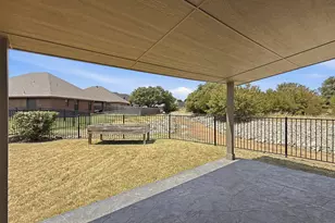 1306 Lauren Ln, Granbury, TX 76048 - Photo 32