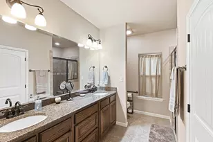 1306 Lauren Ln, Granbury, TX 76048 - Photo 14