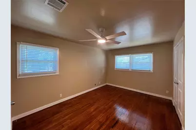 16 Cliffside Drive, Edgecliff Village, TX 76134 - Photo 14