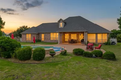 2304 Chipping Campden Road, Denton, TX 76226 - Photo 2