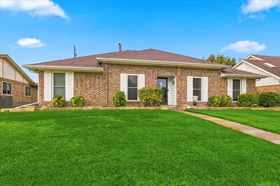 914 Reno Street, Lewisville, TX 75077 - Photo 2