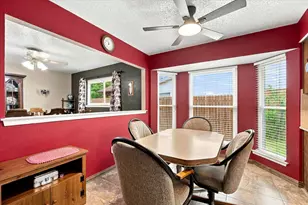 914 Reno St, Lewisville, TX 75077 - Photo 14