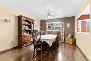 914 Reno St, Lewisville, TX 75077 - Photo 12