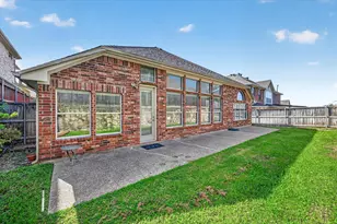 10328 Offshore Dr, Irving, TX 75063 - Photo 32