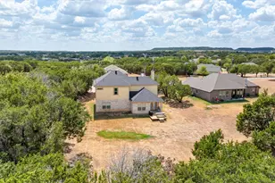 1004 W Apache Trail, Granbury, TX 76048 - Photo 32
