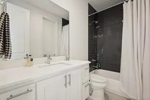 5703 Lindell Ave, Dallas, TX 75206 - Photo 24