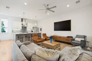 5703 Lindell Ave, Dallas, TX 75206 - Photo 8