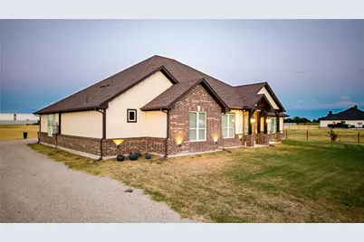 3900 Fm 1183, Ennis, TX 75119 - Photo 38
