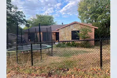 6057 Park Manor Drive, Dallas, TX 75241 - Photo 2