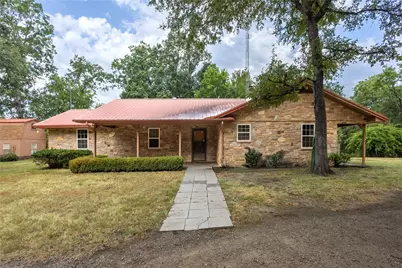1966 C R 2980, Windom, TX 75492 - Photo 1