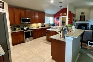 214 Southpeak Ln, Ponder, TX 76259 - Photo 8