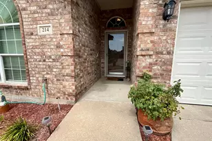 214 Southpeak Ln, Ponder, TX 76259 - Photo 4