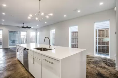 4715 Belmont Avenue, Dallas, TX 75204 - Photo 8