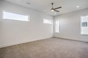 4715 Belmont Ave, Dallas, TX 75204 - Photo 14