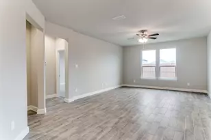 1117 Southwark Dr, Fort Worth, TX 76052 - Photo 6