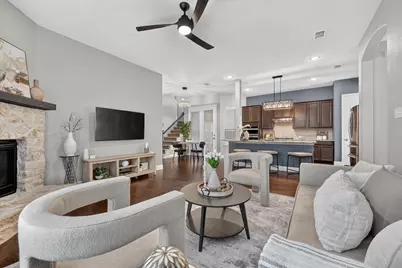 12766 Mercer Parkway, Farmers Branch, TX 75234 - Photo 8