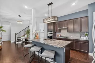 12766 Mercer Pkwy, Farmers Branch, TX 75234 - Photo 10