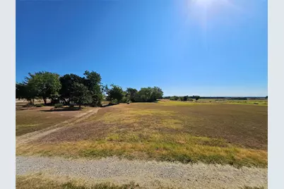 380 Pleasant View Drive, Bridgeport, TX 76426 - Photo 10