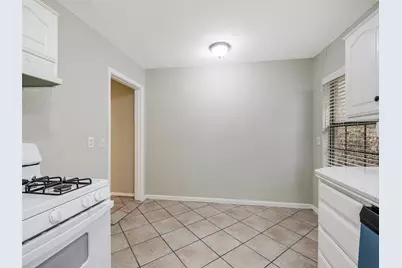 10747 Sandalwood Drive, Dallas, TX 75228 - Photo 14