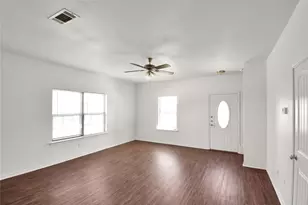 1102 Parkway Trail, Princeton, TX 75407 - Photo 4