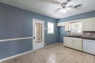 890 Ballinger St, Abilene, TX 79605 - Photo 8