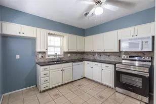 890 Ballinger St, Abilene, TX 79605 - Photo 6