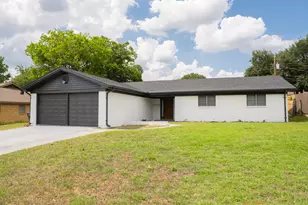 228 Hallbrook Dr, Fort Worth, TX 76134 - Photo 1