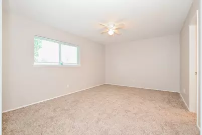 4906 Stagecoach Lane, Garland, TX 75043 - Photo 10