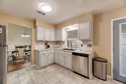 1022 Melissa Lane, Garland, TX 75040 - Photo 8