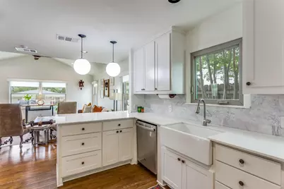 3720 Washburn Avenue, Fort Worth, TX 76107 - Photo 8