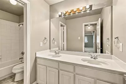 1204 Crestview Drive, Bedford, TX 76021 - Photo 34